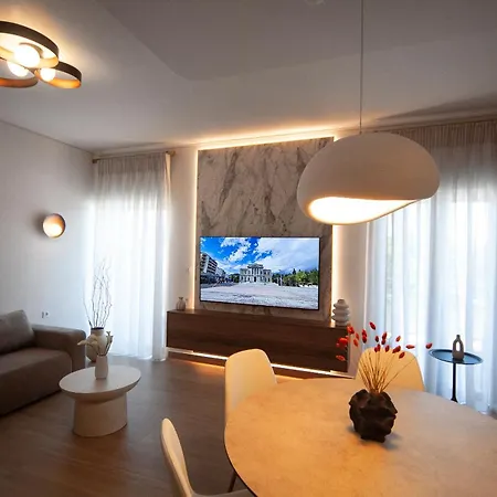 Arcadian Design Loft *