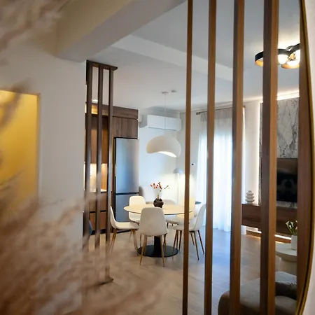 Arcadian Design Loft Apartmán Tripoli