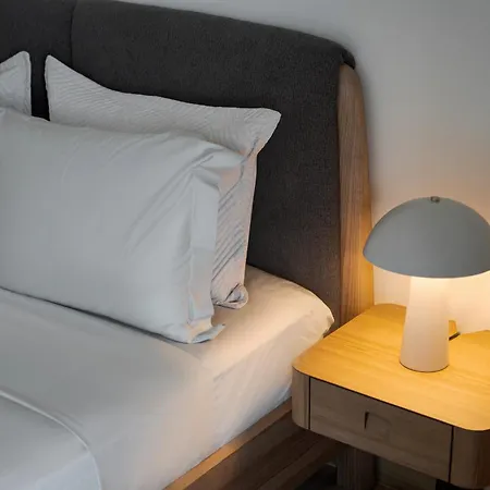Arcadian Design Loft Apartman